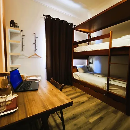 Hostel Ey Lisboa