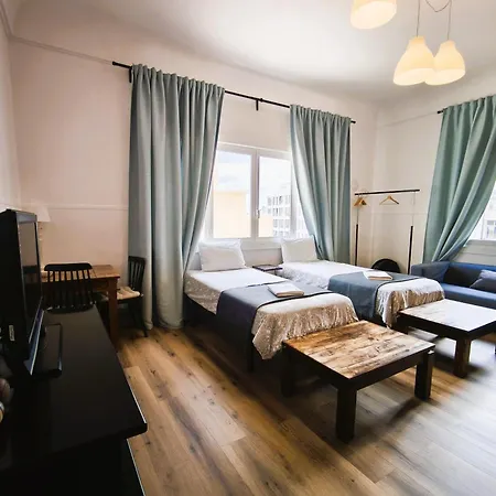 Ey Hostel