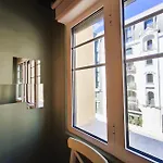 Ey * Lisboa