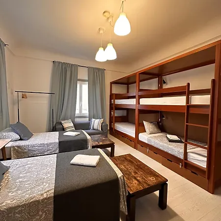 Hostel Ey Lisbon Guesthouse *