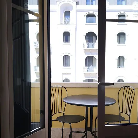 Гостевой дом Ey Lisbon Guesthouse