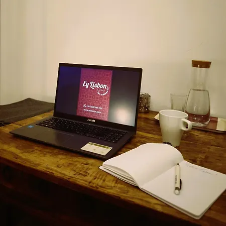 Ey Lisbon Guesthouse Гостевой дом Лиссабон
