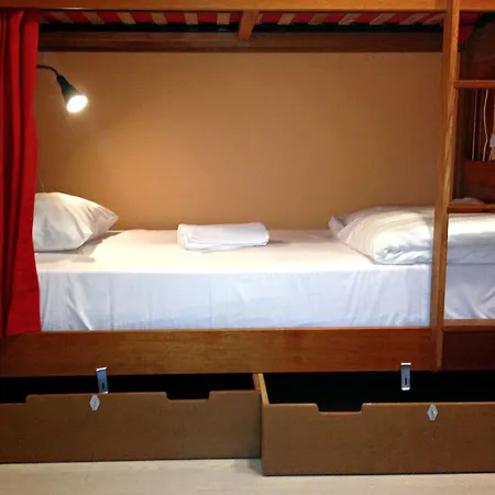 Ey Lisbon Guesthouse *