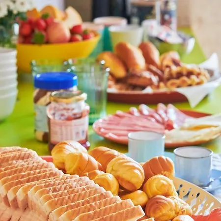 Ey Lisbon Guesthouse * Лиссабон